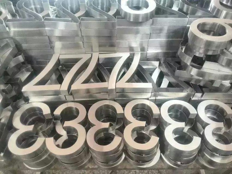 這些精工字，不光適合戶外展示，還可以是企業(yè)最搶眼的形像3