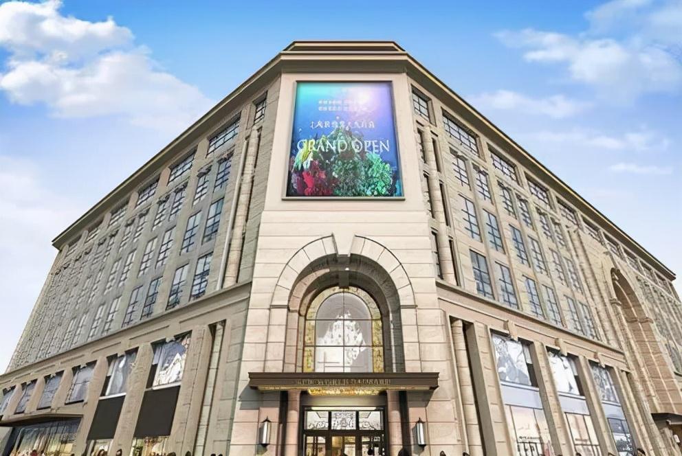 走訪10多位廣告企業(yè)用戶，才有的這份外墻led燈箱字制造安置指南11